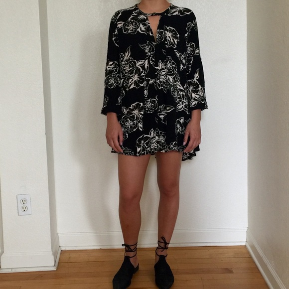 Free People Dresses & Skirts - Free People - Black Floral Dress/Tunic
