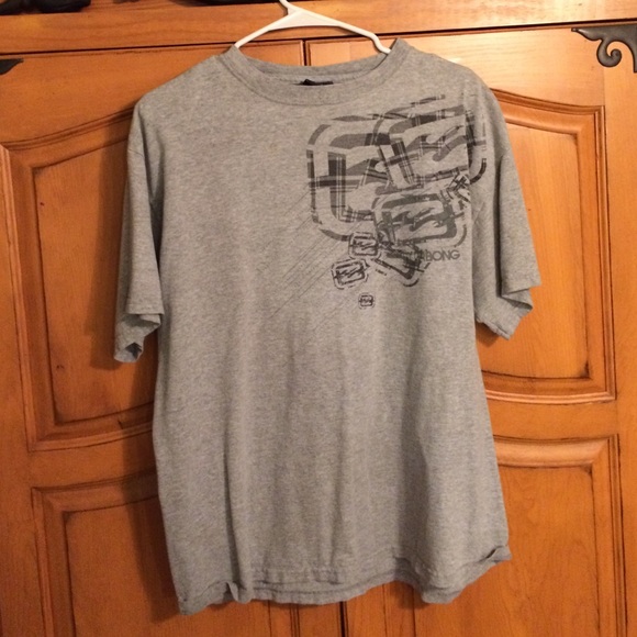 Billabong T-Shirt - Picture 1 of 4