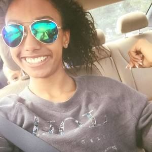 Meet your Posher, Taylor