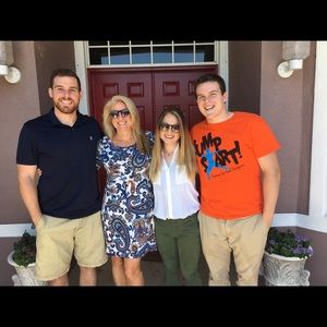 Meet your Posher, Amy