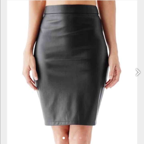 LEATHER PENCIL SKIRT GUESS