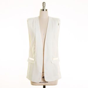 SLEEVELESS OPEN FRONT BLAZER WITH METALLIC DETAIL
