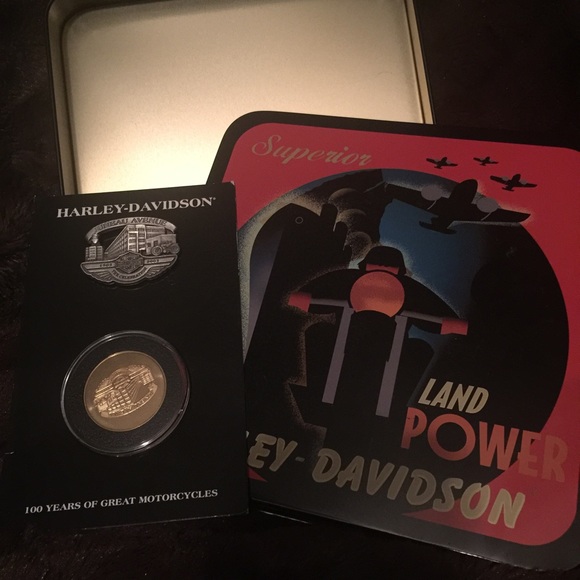 SOLD. Harley Davidson 100th Coin and Mug Set - Picture 1 of 4