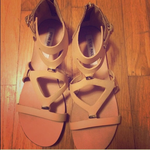 Beige Steve Madden gladiator sandals