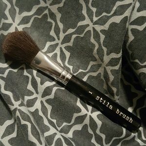 Stila blush brush