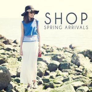 SHEER PANEL SLEEVELESS BOXY CROP TOP