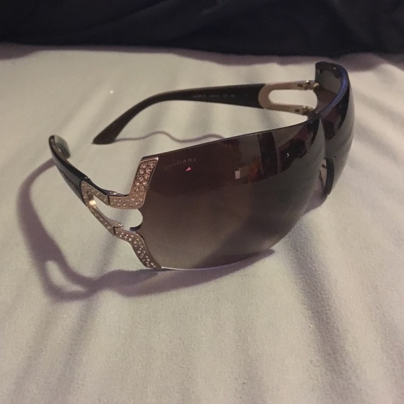 BVLGARI SUNGLASSES!!Authentic,price negotiable:) main image 4