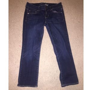 BRAND NEW Dark blue denim skinny capris