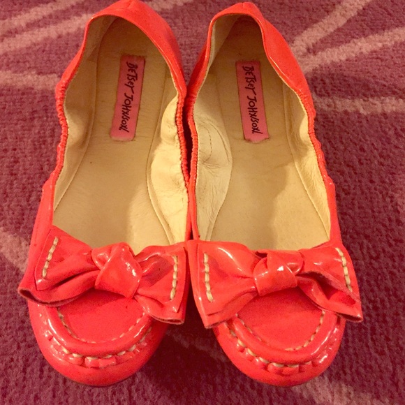Coral Betsy Johnson flats with bow.