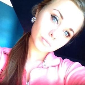 Meet your Posher, Desiree