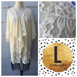 LuLaRoe Monroe Kimono NWT