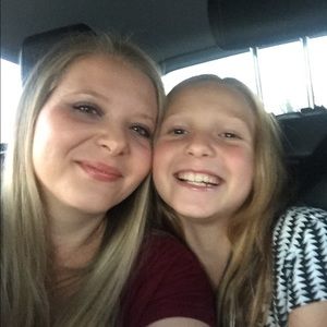 Meet your Posher, Natalie