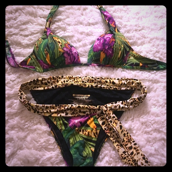 Victoria Secret bikini