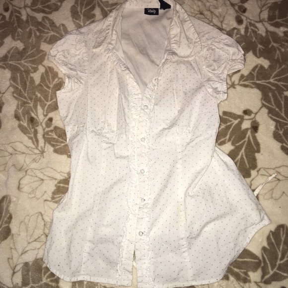 White vanity button up top