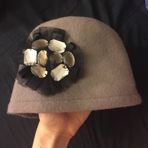 Jessica Simpson grey beanie