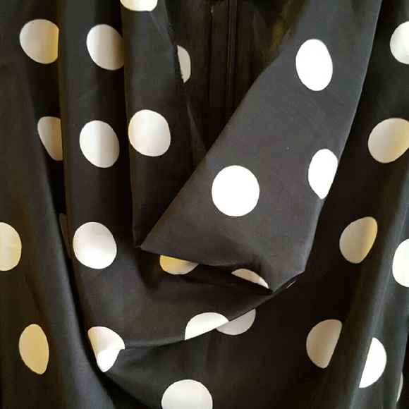 RED & BLACK DRESS - Picture 3 of 3