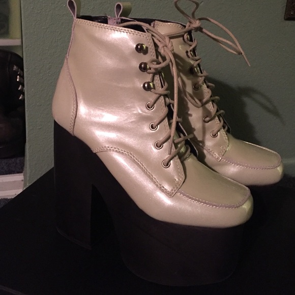 YES Galactic Platforms