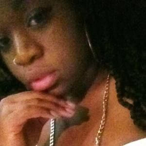 Meet your Posher, Connie