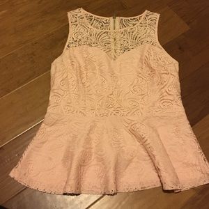 Lace blush pink top. Size L. Forever 21