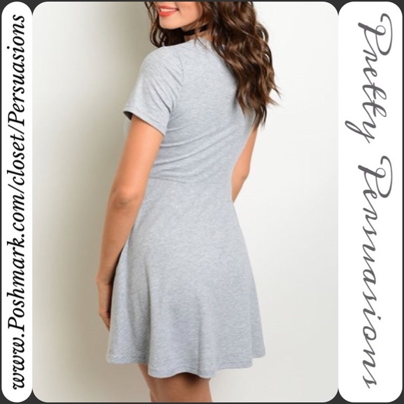 NWT Gray Scoop Neck Fit & Flare Skater Dress - Picture 2 of 2