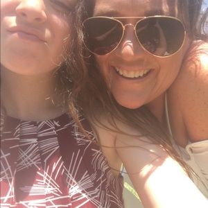 Meet your Posher, Shannon