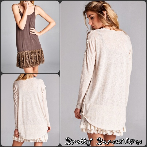 NWT Crochet Shoulder V-Neck Wrap Tunic Top - Picture 4 of 4