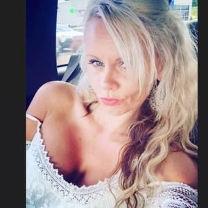 Meet your Posher, Jacqueline