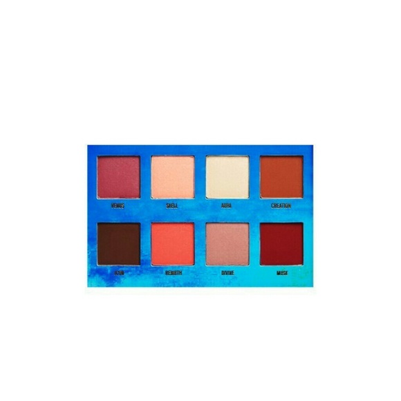 Makeup palette - Picture 2 of 4