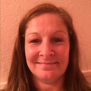 Meet your Posher, Bobbie