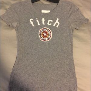 Abercrombie & Fitch Tee