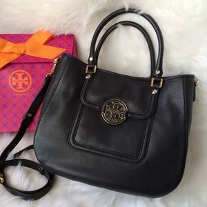 Tory Burch Amanda 🎊SOLD🎊