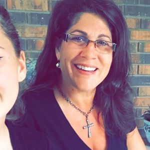 Meet your Posher, Angela