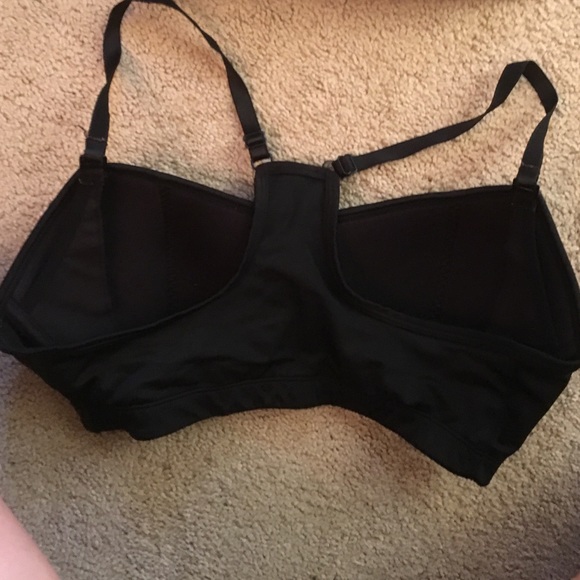 4 bundle nursing Bras - Picture 4 of 4