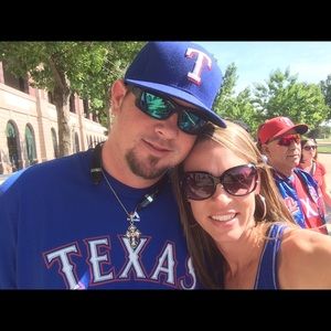 Meet your Posher, Kendra