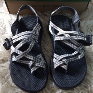 Women's Chacos ZX2 Yampa size 6 Light Beam