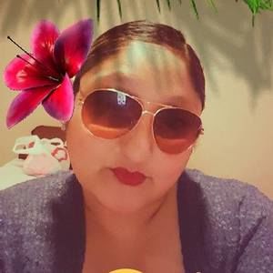 Meet your Posher, Janie