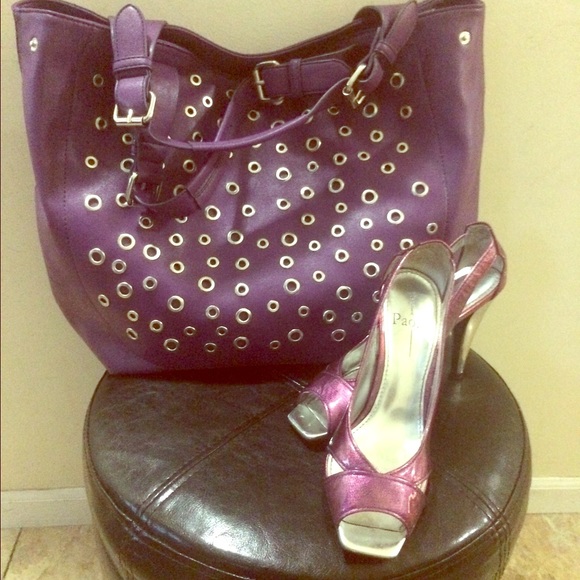 NWOT.Purple vegan bag