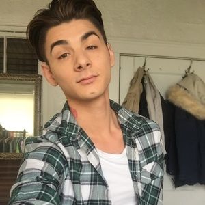 Meet your Posher, David