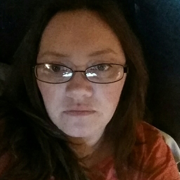 Meet your Posher, Kim - Picture 1 of 1