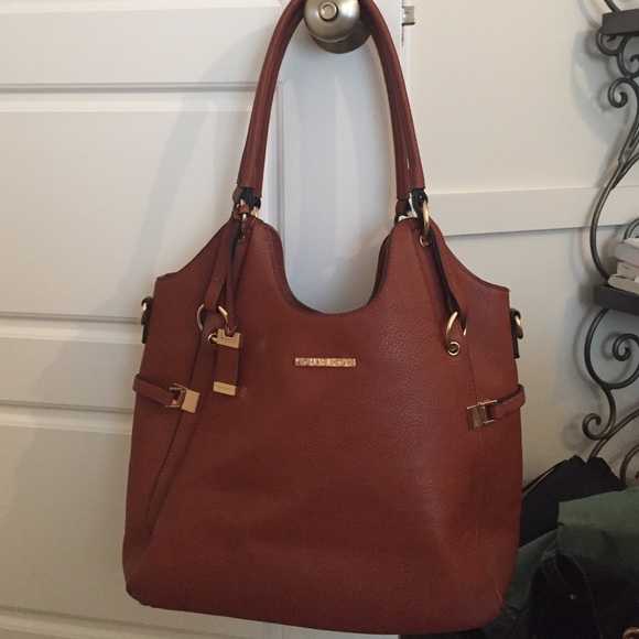Micheal Kors brown bag
