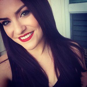 Meet your Posher, Michaela