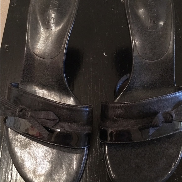Black Vaneli sandals. Size 6