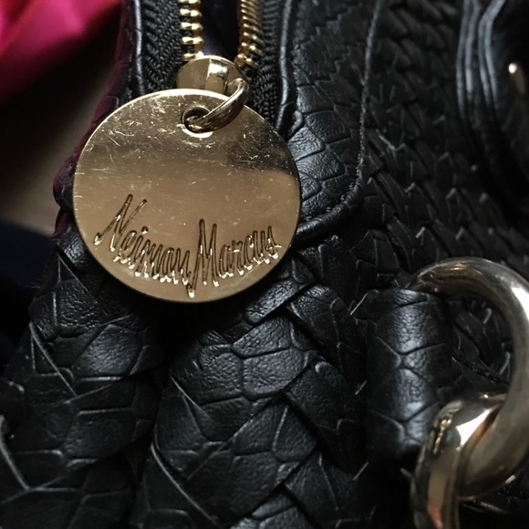 Sold 😐 - Picture 2 of 3