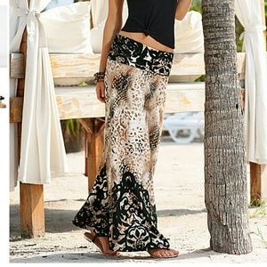 LEOPARD PRINT MAXI SKIRT