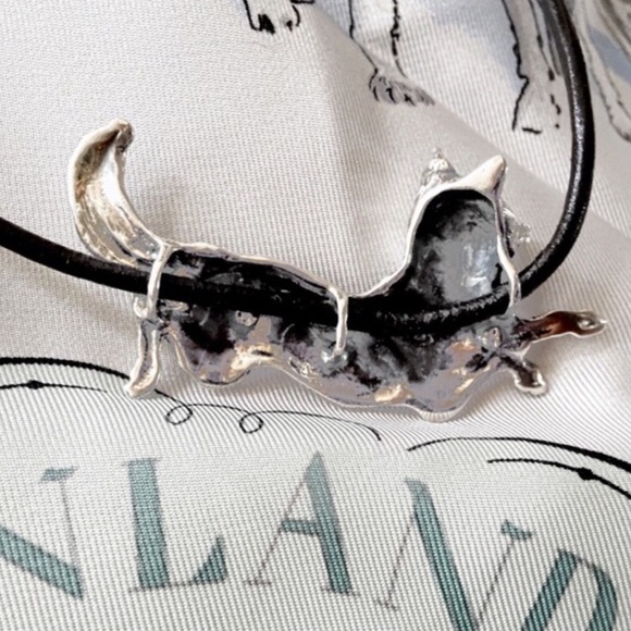 Sterling Silver Running Wolf Pendent - Picture 2 of 4