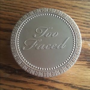 Too Faced Soleil Matte Bronzer