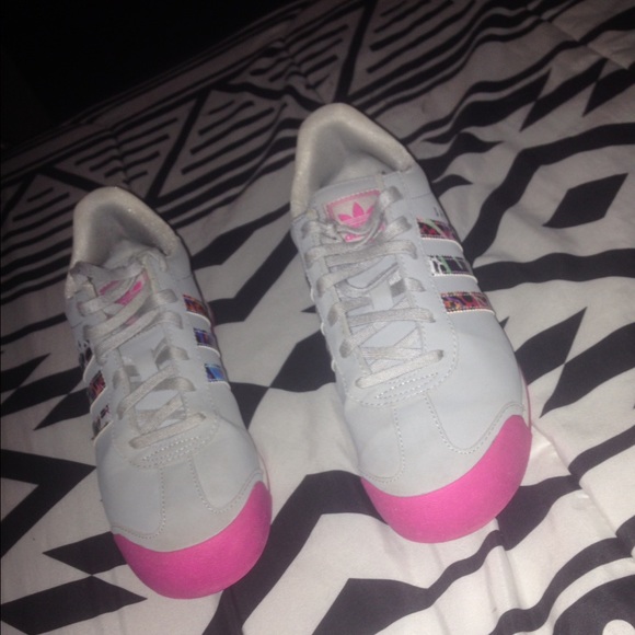 Adidas - Picture 1 of 1