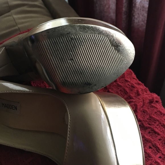 Platform pumps! - Picture 3 of 4