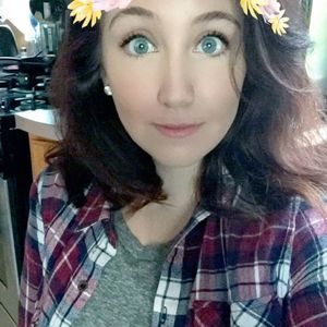 Meet your Posher, Allysa