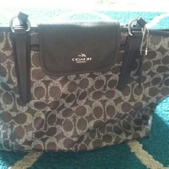 Brand New Authentic leather Coach Purse